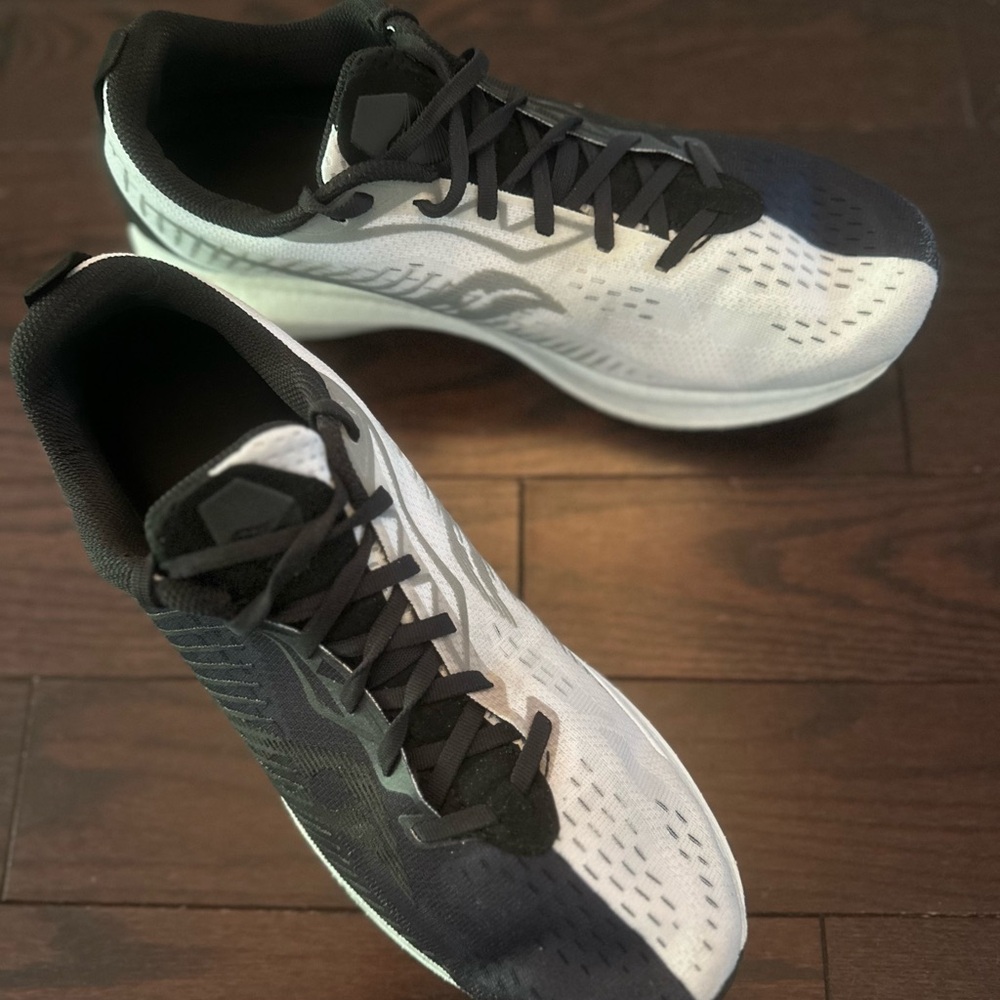 Saucony Men's Endorphin Speed 2 Running Shoes